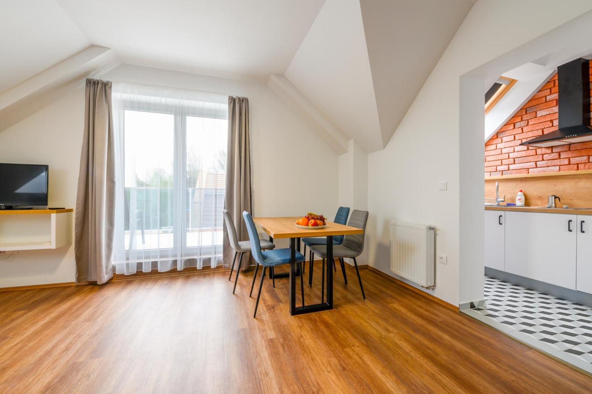Berill Suites Sárvár Eksteriør bilde