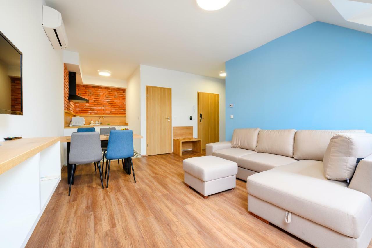 Berill Suites Sárvár Eksteriør bilde